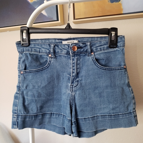 Forever 21 Pants - Forever 21 jean shorts. Size 25.